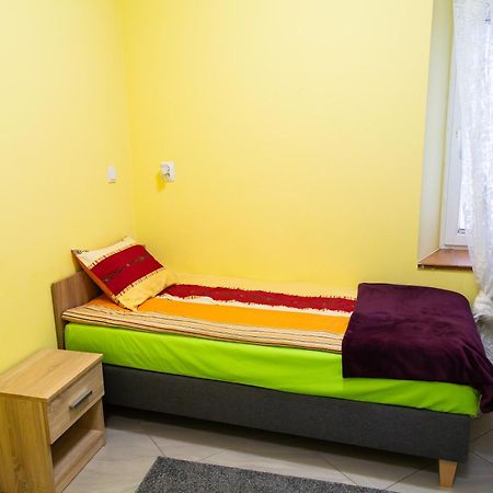 Apartament Przy Rynku Ostrowiec Świętokrzyski Dış mekan fotoğraf