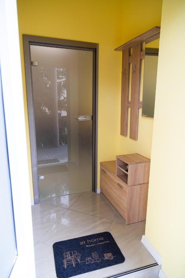 Apartament Przy Rynku Ostrowiec Świętokrzyski Dış mekan fotoğraf